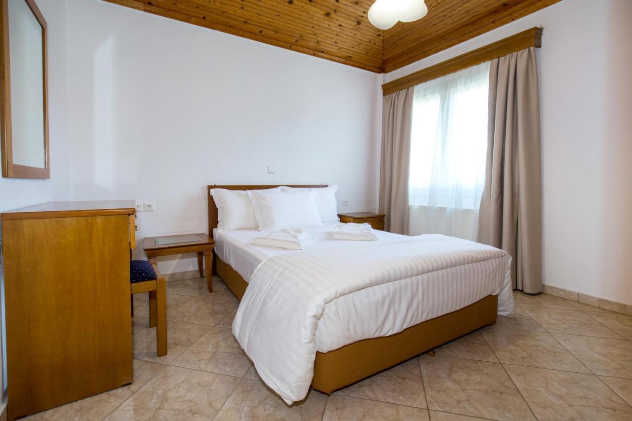 Filippos Hotel Skala Rachoni  Esterno foto